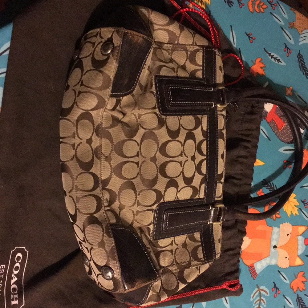 Coach purses - Picture 2 of 4